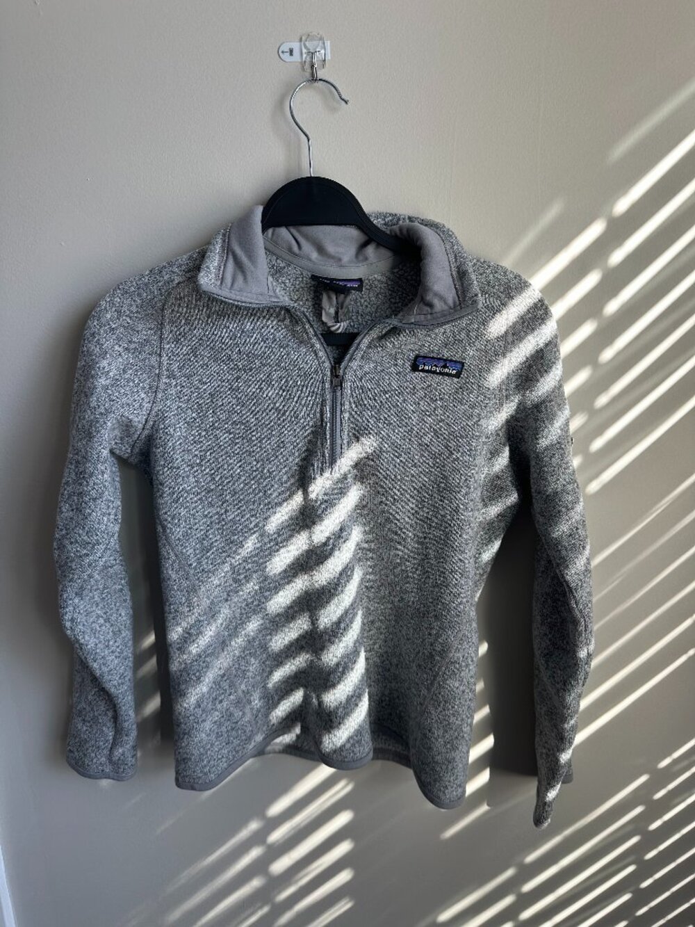 Patigonia Better Sweater 1/4 zip heather gray